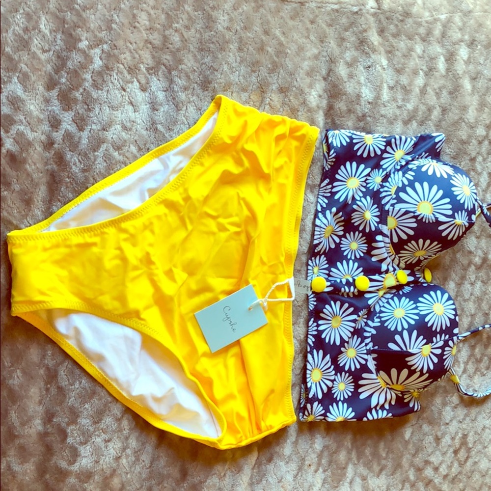 Cupshe size M high-waisted yellow bikini